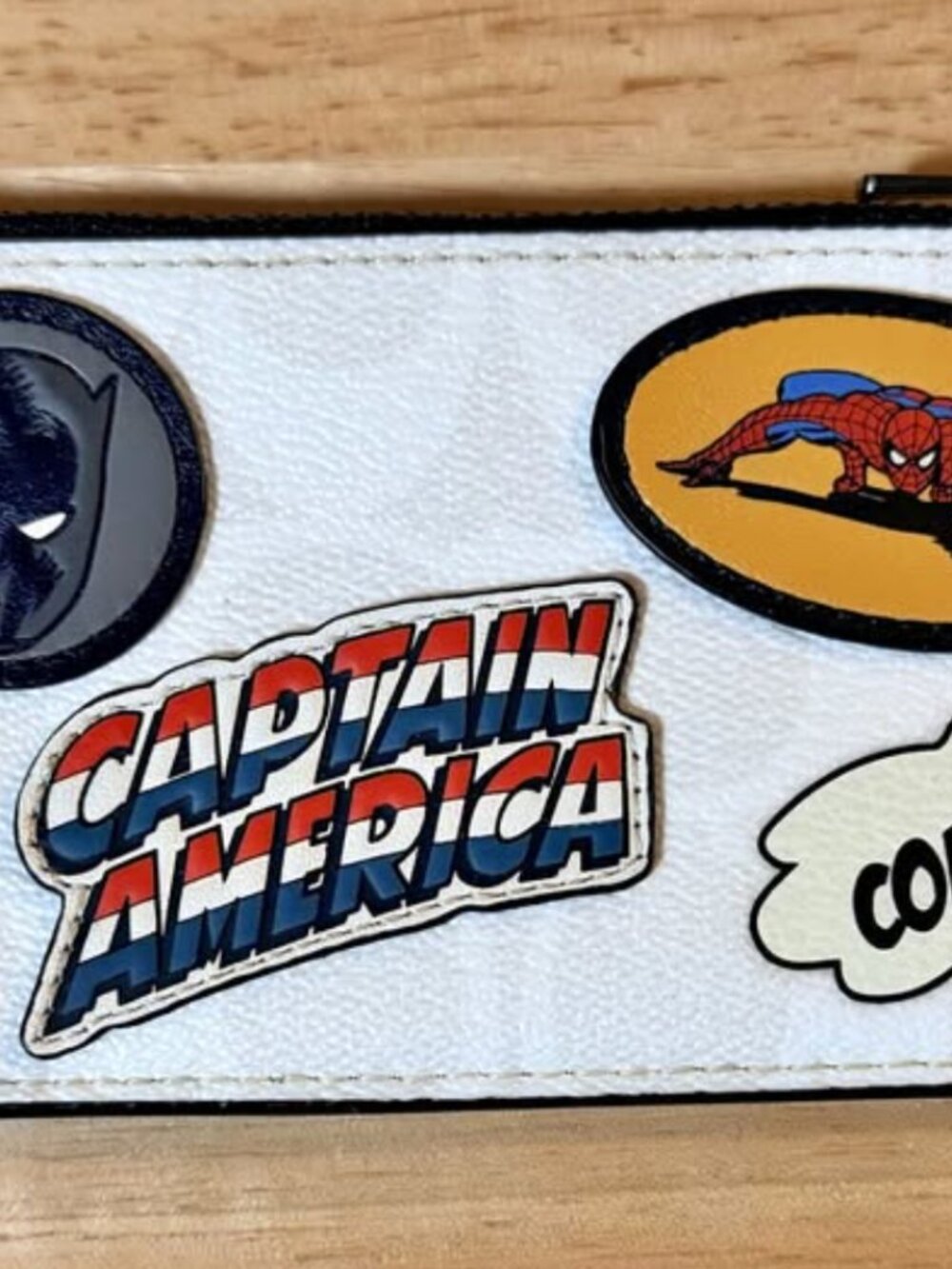 Coach Marvel Zip Card Case in Signature Canvas wiht Patches